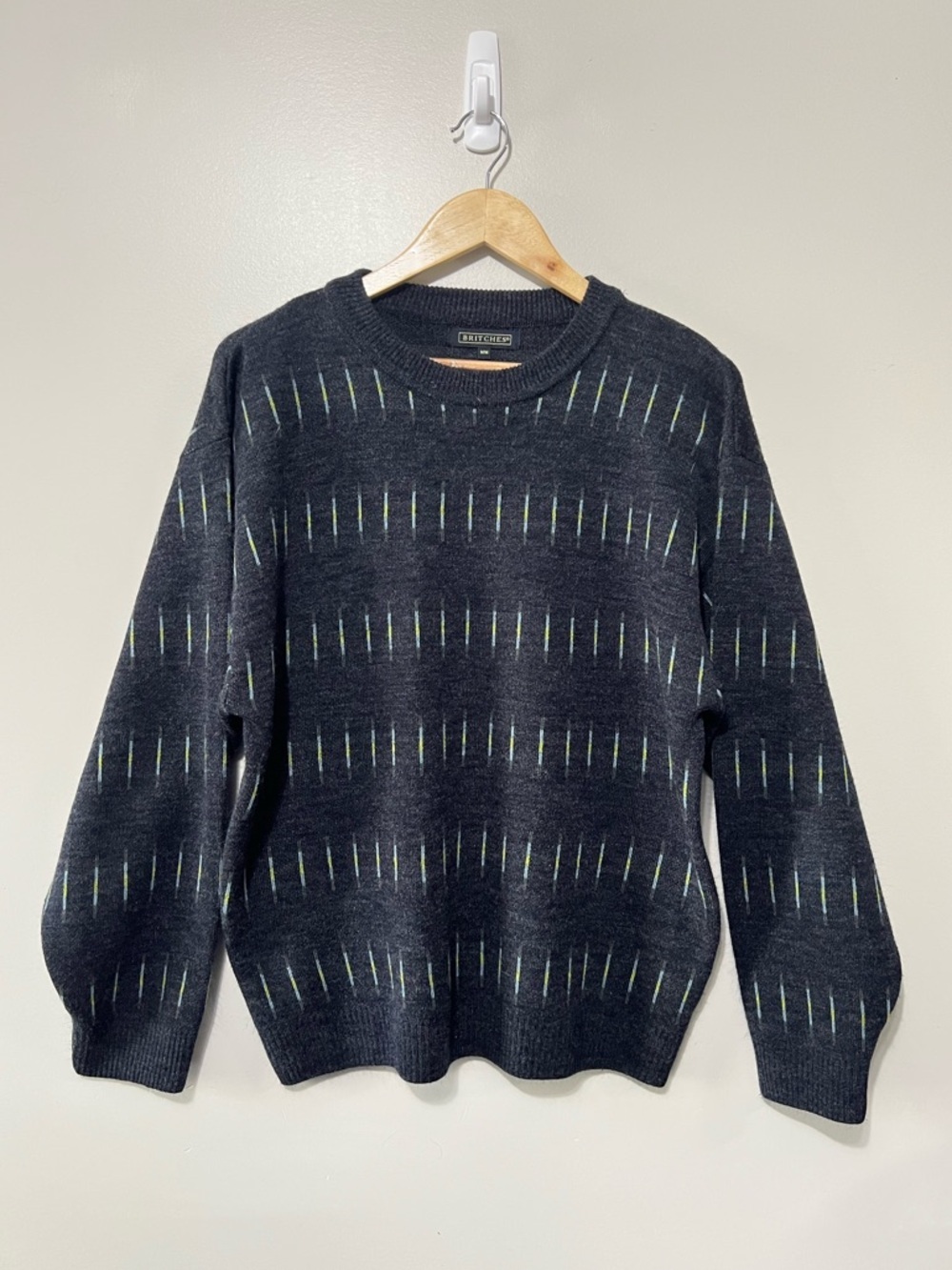 Britches Men's Knit Crewneck Sweater Size Medium Classic Fit Pullover Sweater